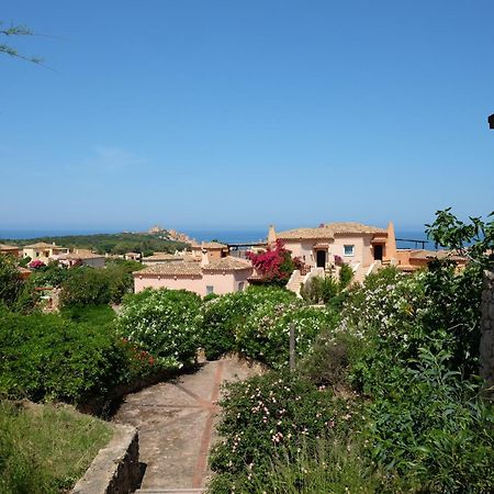 Calarossa Sardinia Apartments Isola Rossa Buitenkant foto