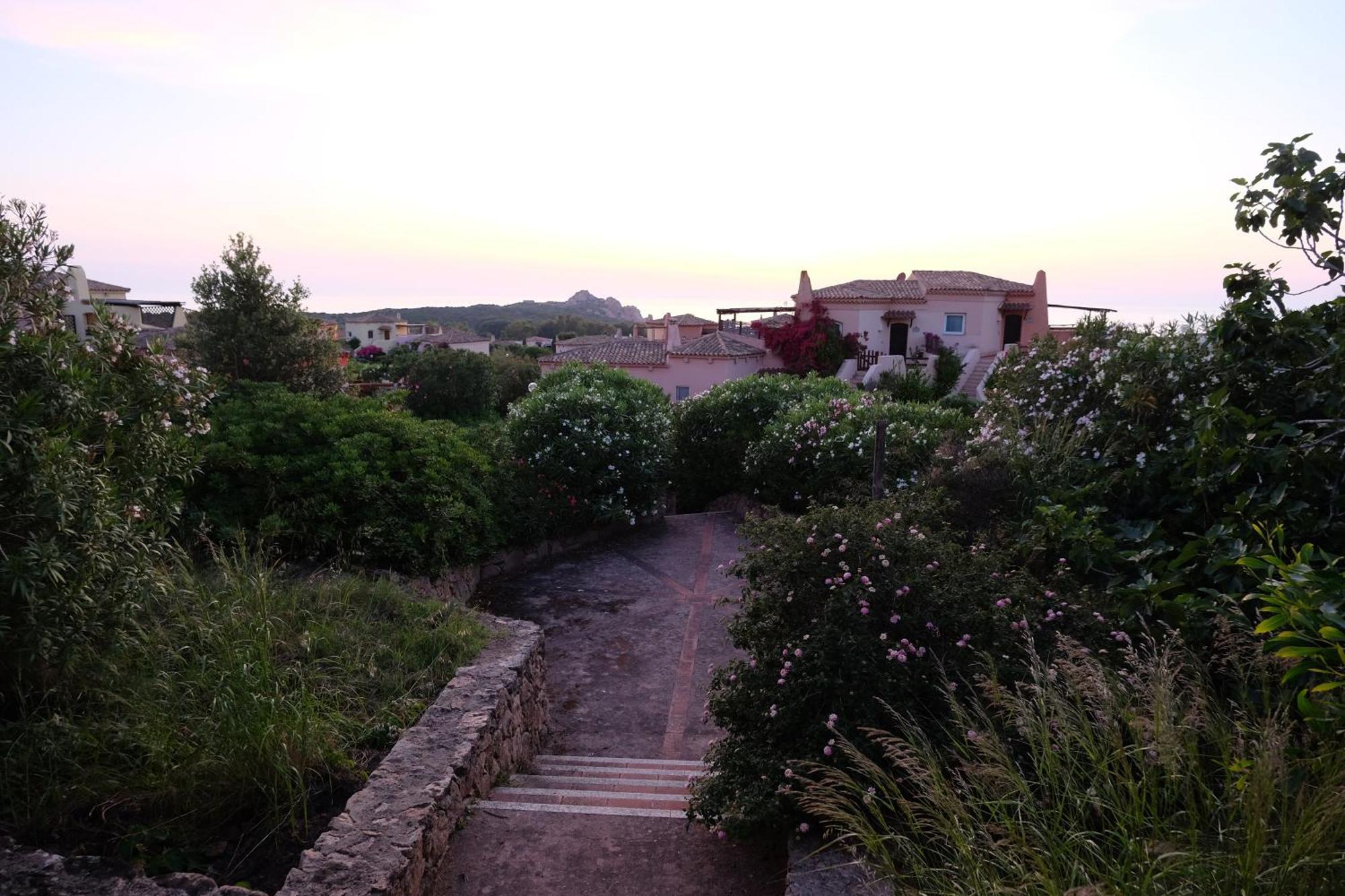 Calarossa Sardinia Apartments Isola Rossa Buitenkant foto