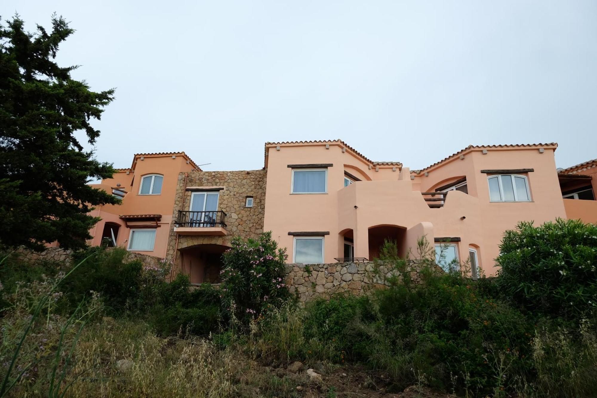 Calarossa Sardinia Apartments Isola Rossa Buitenkant foto